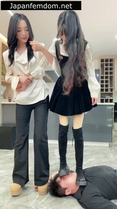 TVCN-992 Home trampling attraction